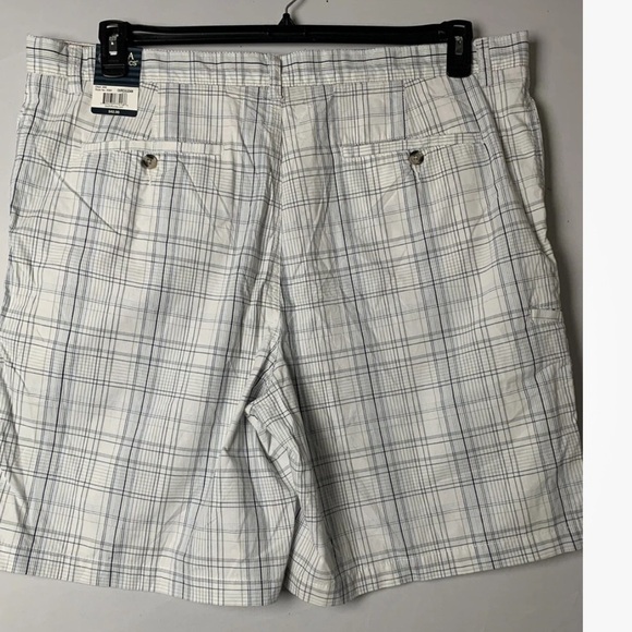 Boca Classics men's size 42 shorts multicolor plaid zip 100%Cotton - Picture 2 of 7